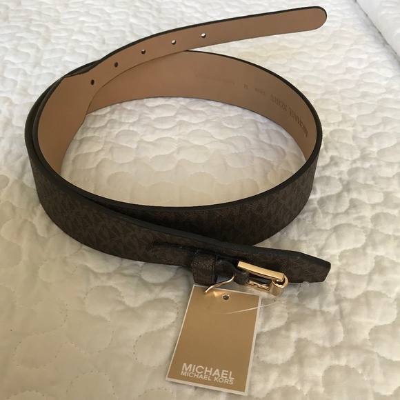 NWT Michael Kors Logo Belt Size M